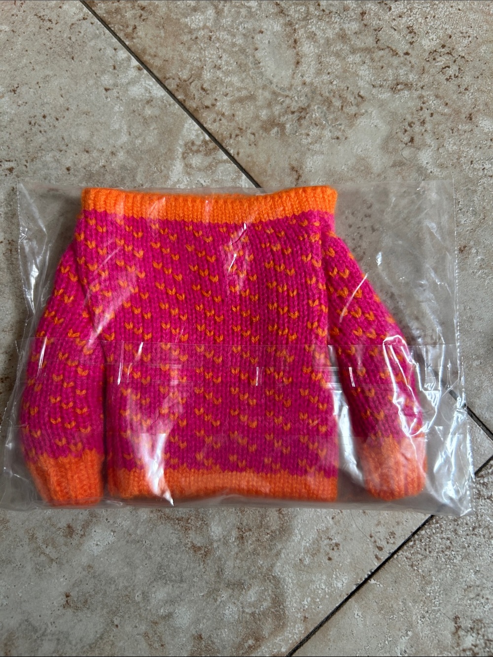 L.L. Bean Pink & Orange Dunkin cup sweater Plus Huge Merch Bundle!! - Picture 4 of 11